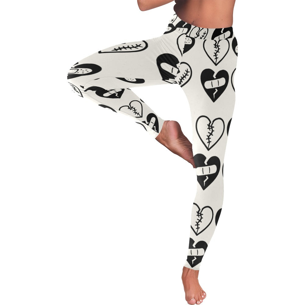 Broken Hearts Women's All-Over Print Valentine's Day Low Rise Leggings