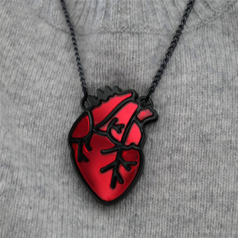 Darkly Red Heart Pendant Necklace