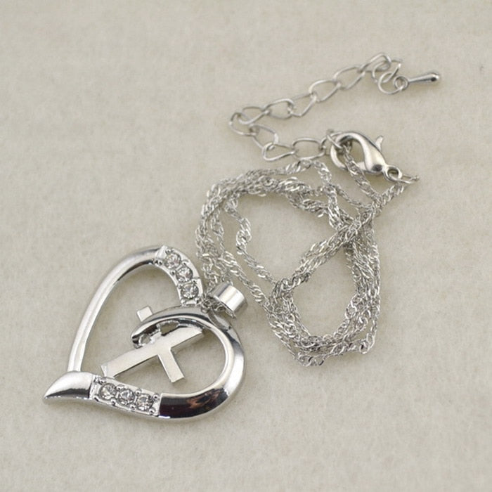 Silver Plated Crystal Heart Pendant Necklace