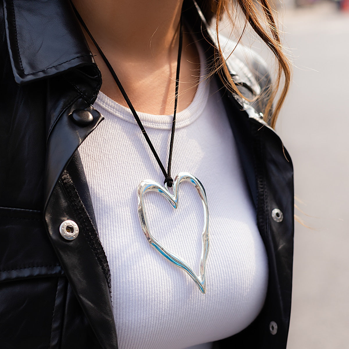 IngeSight.Z Big Love Heart Pendant Necklace