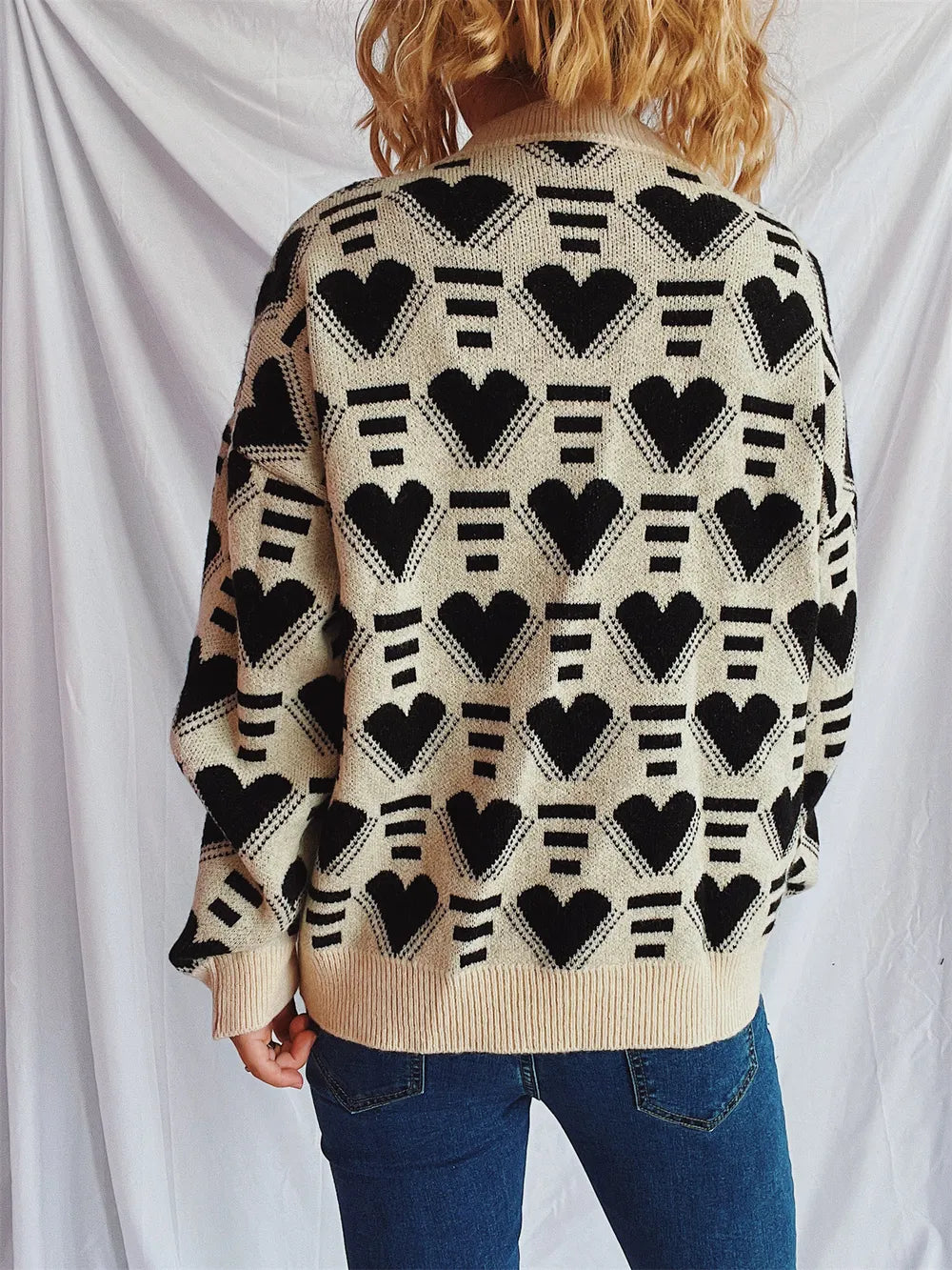 Heart Contrast Long Sleeve Sweater
