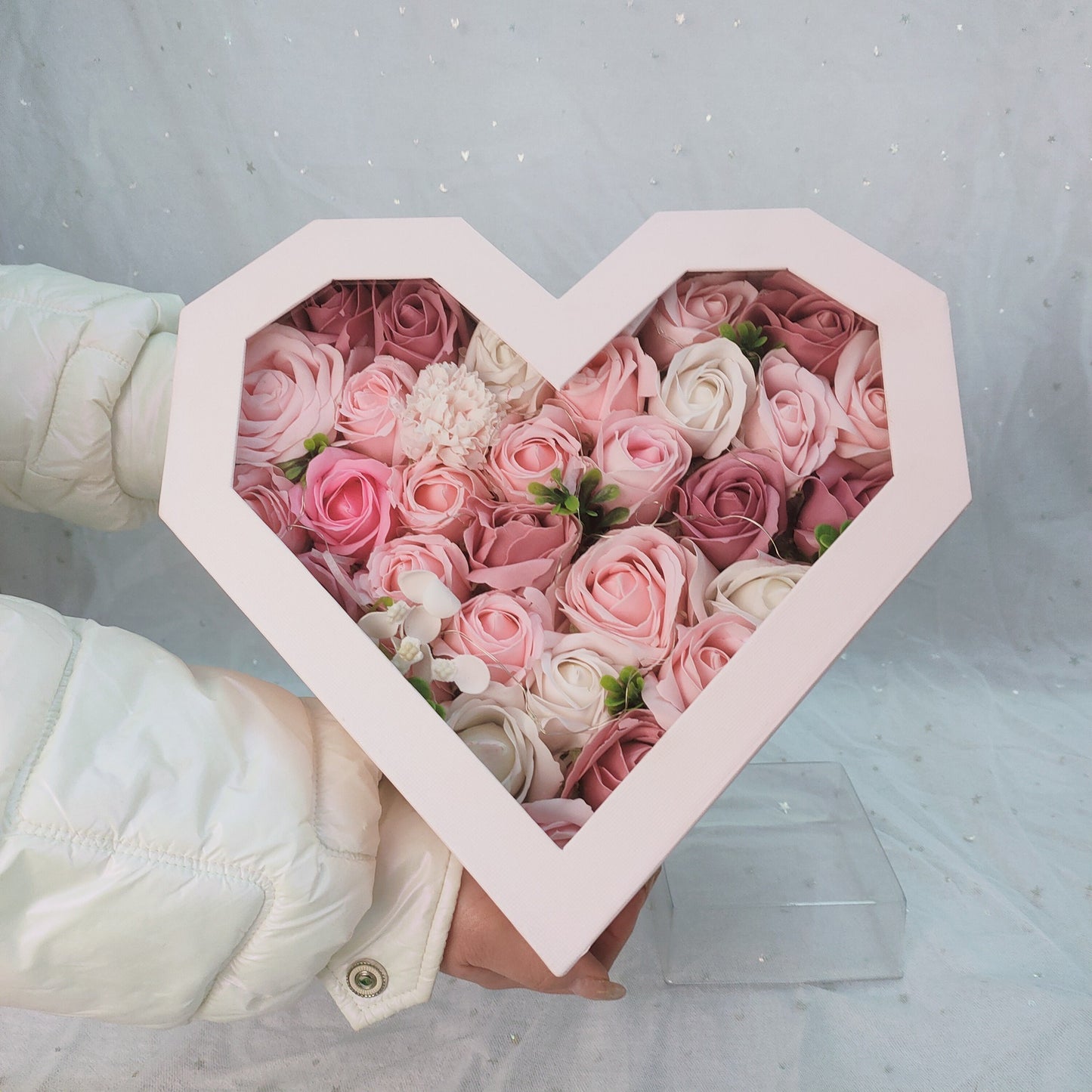 Valentine's Day Companion Romantic Roses Gift Box