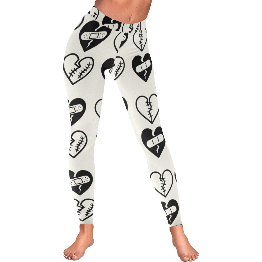Broken Hearts Women's All-Over Print Valentine's Day Low Rise Leggings