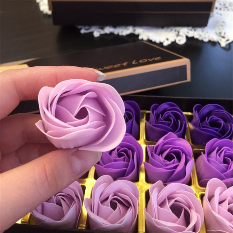 18Pcs Box Simulation Rose Soap Flower Gift