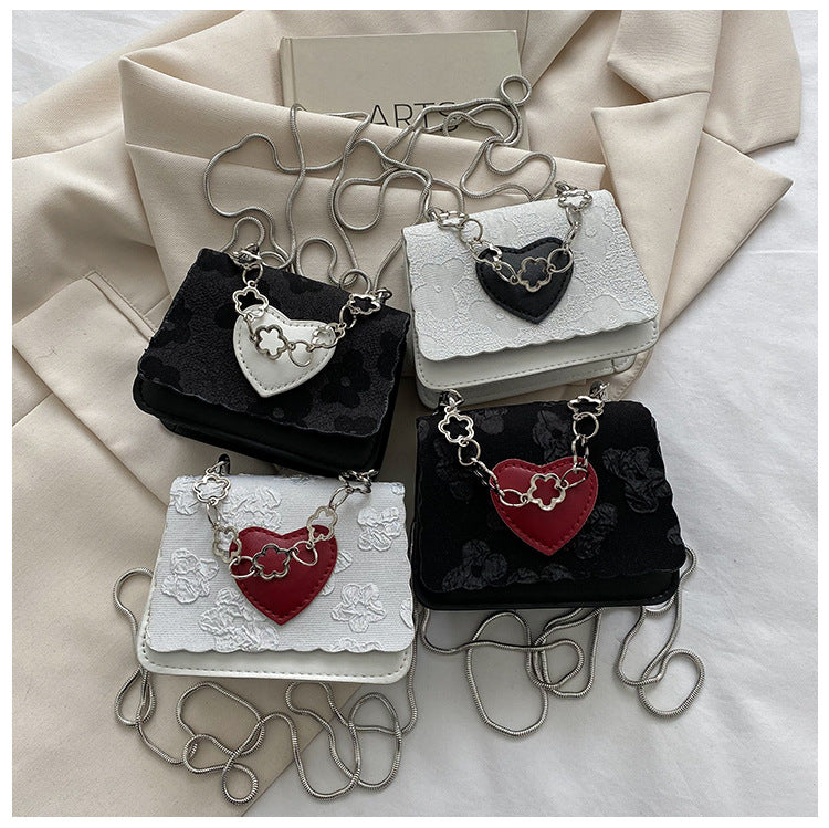 Western Style Peach Heart Bag - Perfect for Summer Dates!