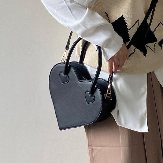 Vintage Love Heart Women's Shoulder Bag