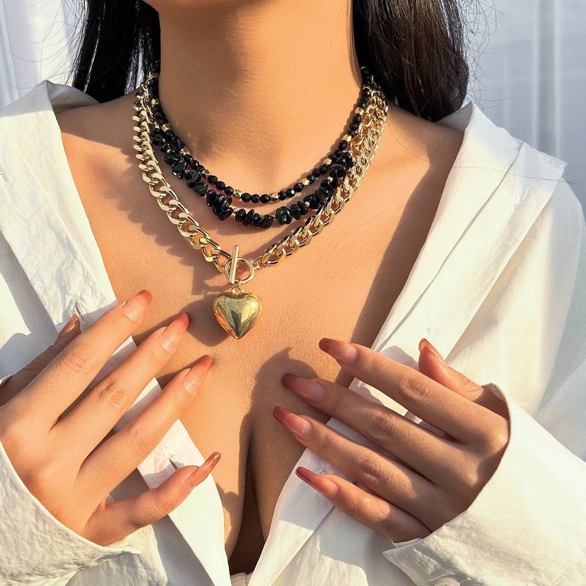 Black Imitation Crystal Heart Necklace