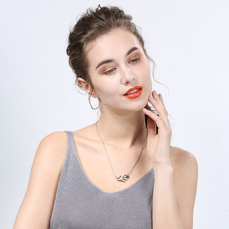 Heart Honeycomb Bee Pendant Choker Necklace